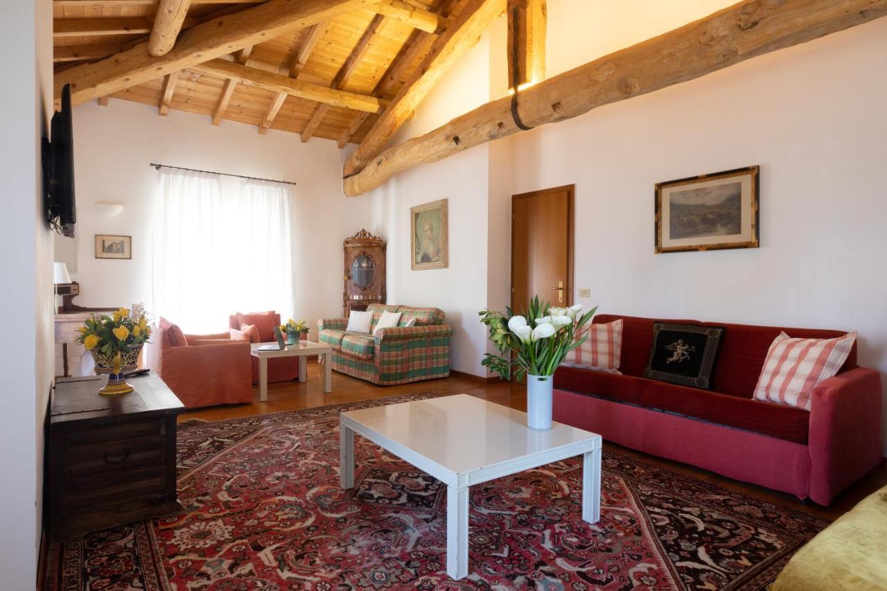 Villa Angelica Riva del Garda Room photo