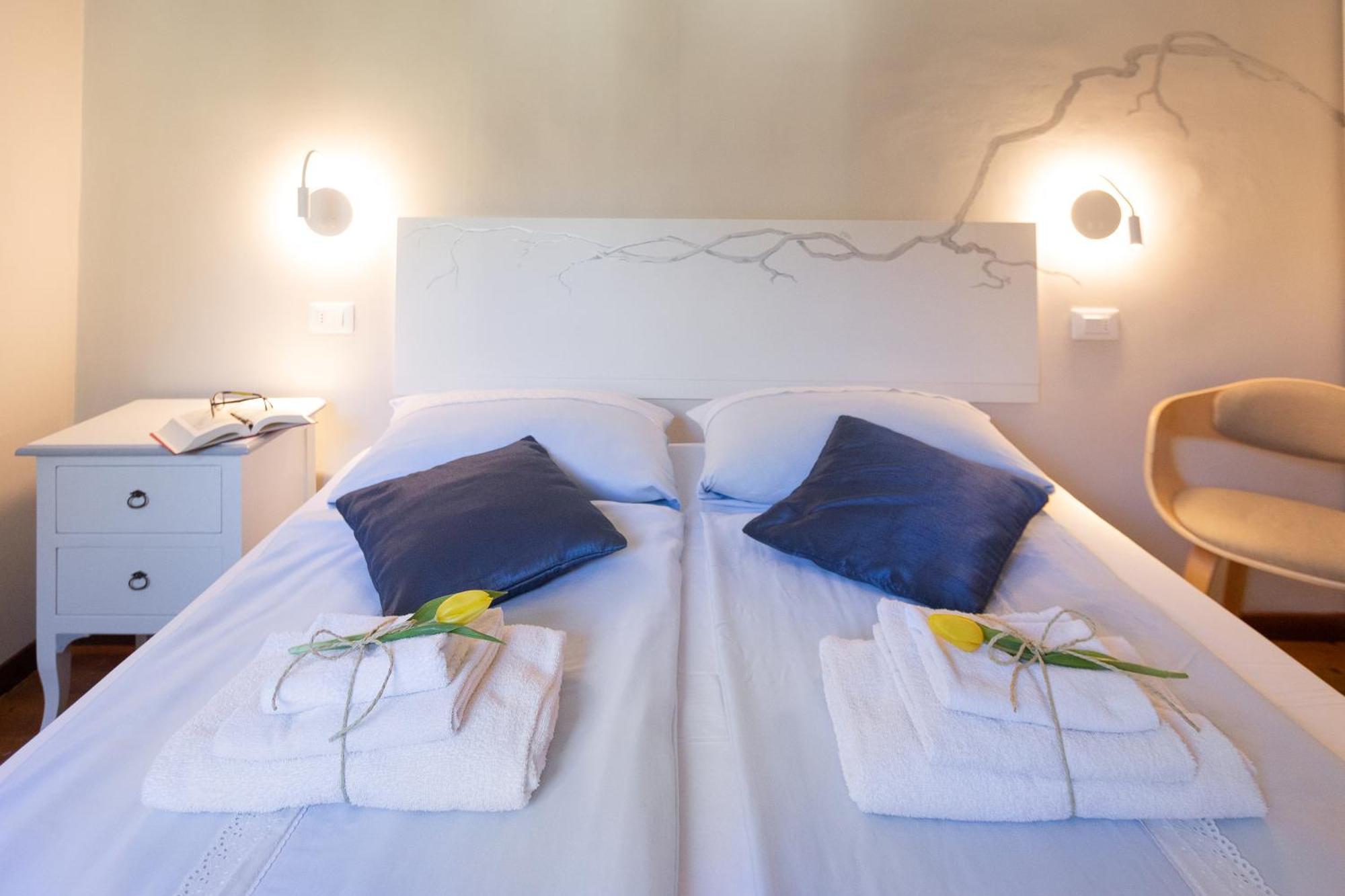 Villa Angelica Riva del Garda Room photo