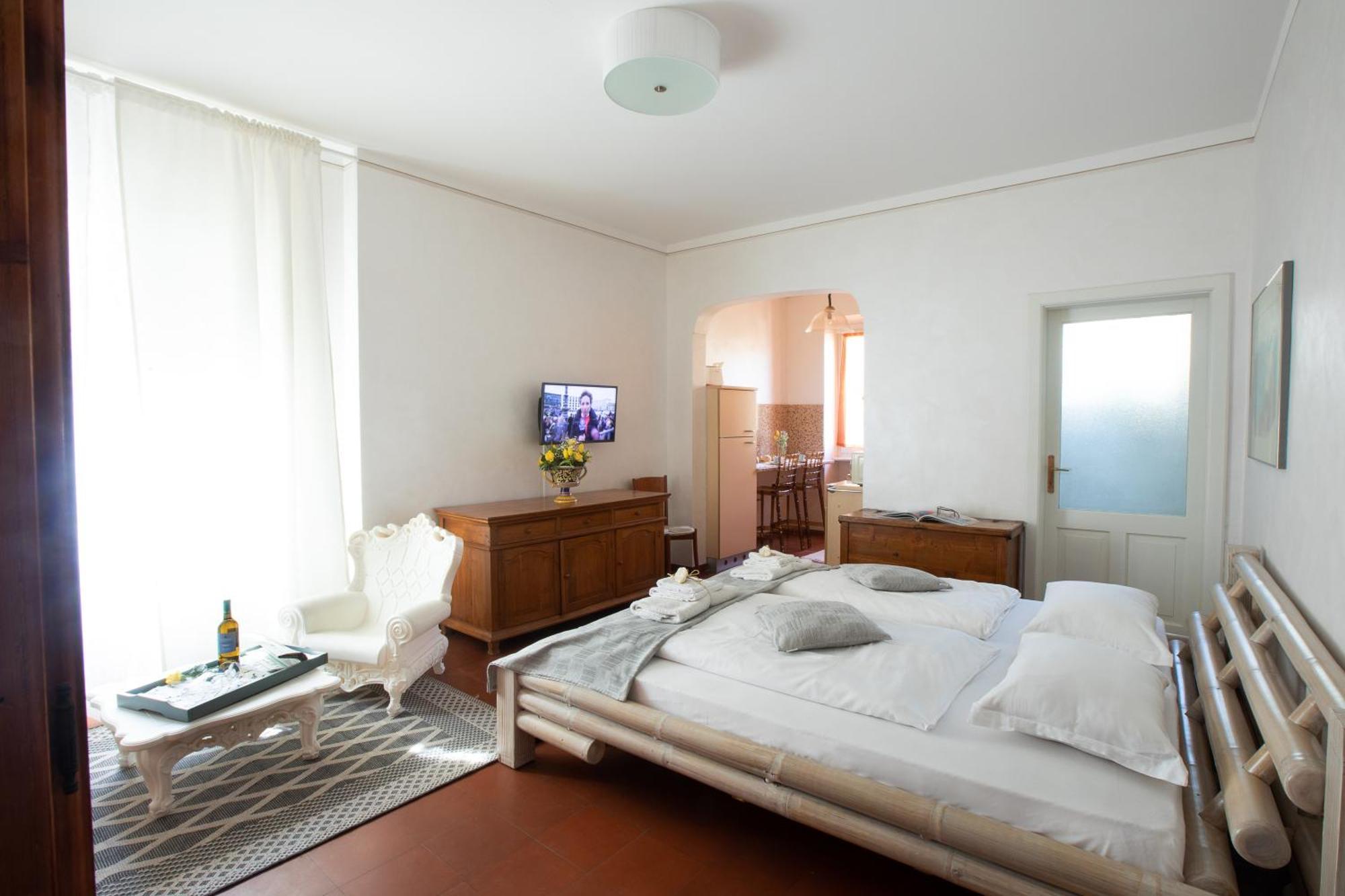 Villa Angelica Riva del Garda Room photo